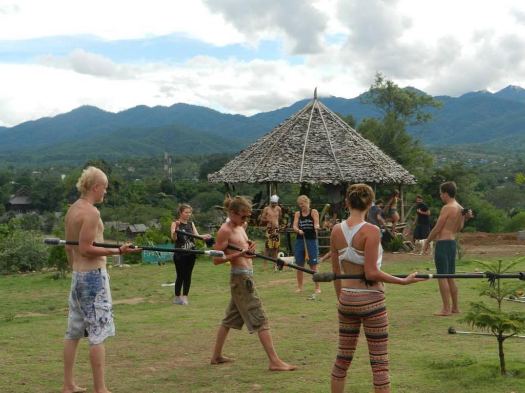 Pai Circus Hostel Exterior photo