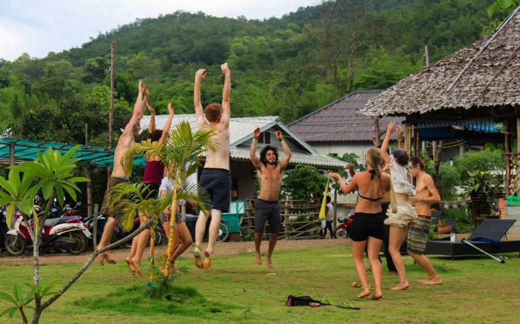 Pai Circus Hostel Exterior photo