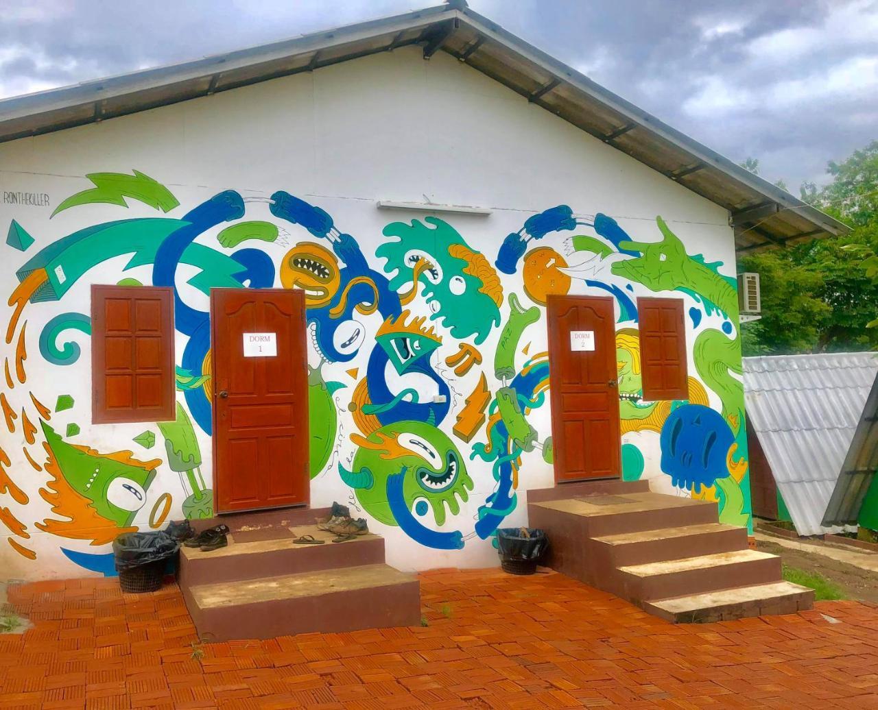 Pai Circus Hostel Exterior photo