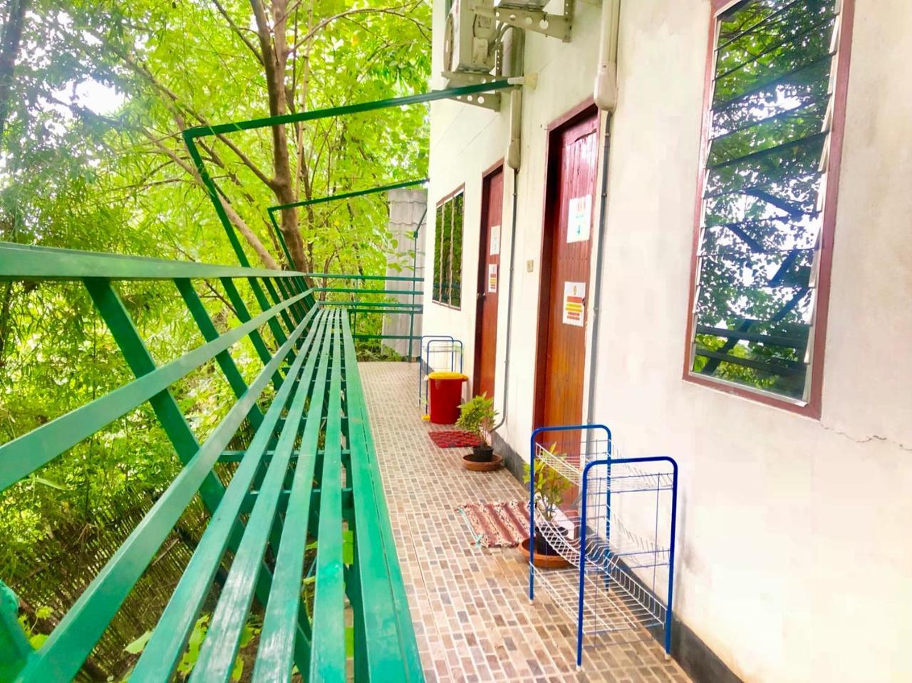 Pai Circus Hostel Exterior photo
